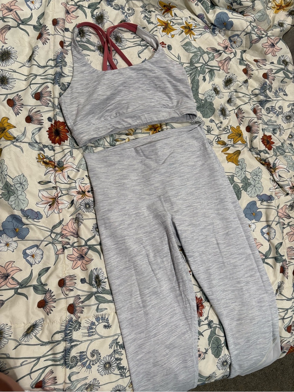Lululemon Gray Heather Sports Bra & High-Waist Leggings Set with Pink Straps - Picture 1 of 3